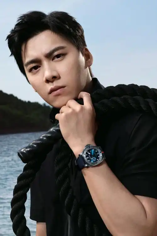 沛纳海全球品牌代言人李易峰##潜我所望 沛我所想