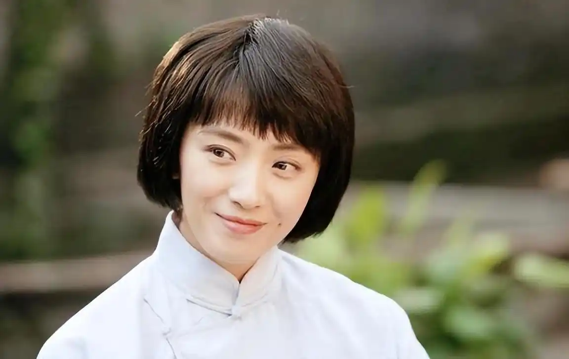 刘晓洁:20年出道0绯闻 刘晓洁,出道20年,演技好长得漂亮,被称为"军队