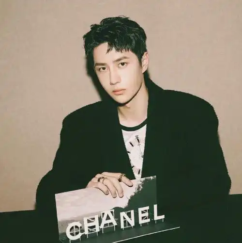 王一博  ×  chanel shows海外首秀倒计时  ～chanel  spring  2021