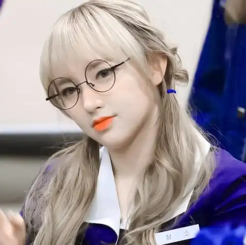 程潇│可爱的程潇来喽快拿去做你的头像壁纸吧