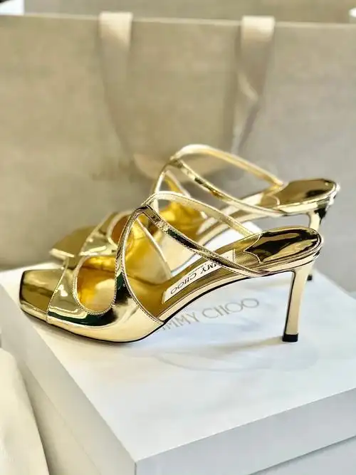 金色凉鞋jimmychoo超显腿白
