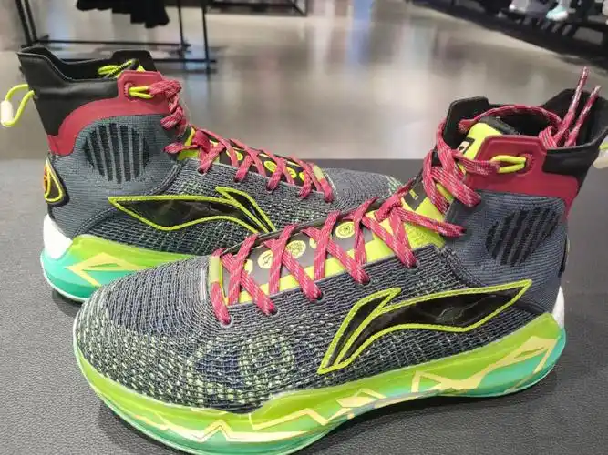 有效保护脚踝喜欢穿高帮的可以看过来了#驭帅1342  #李宁  #实战