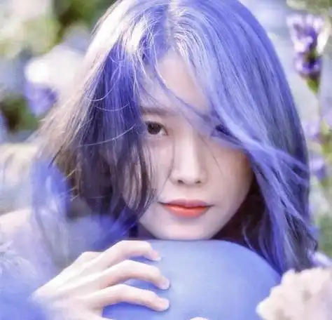 iu李知恩蓝色系头像