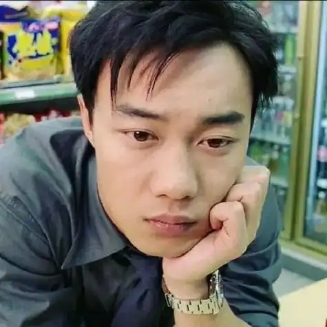 陈奕迅体验电台dj的第一天#不搞笑的陈奕迅:安静内向帅气的歌王;感Ζ