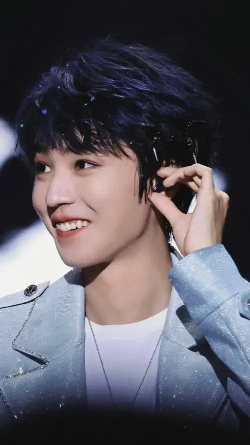 陪王俊凯奔赴每一个十年