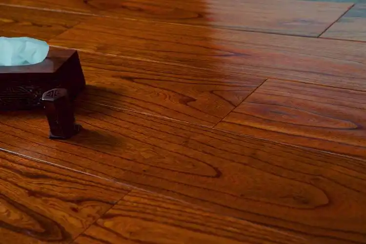 大锁扣坚佛漆非洲楝木实木复合地板——富丽佳