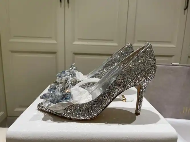 婚鞋jimmychoo水晶鞋太好看吧