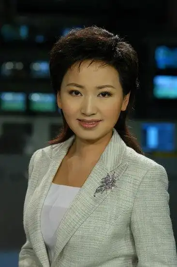 许雨燕(其他人物相关)许雨燕,深圳卫视都市频道主持人.