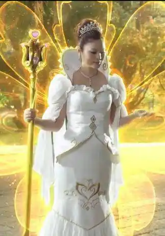 而不艳这颜值美到让人不敢认巴啦啦小魔仙系列真人影视剧饰演魔仙女王