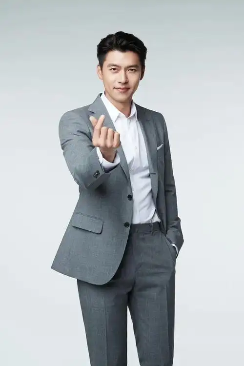 玄彬颜值真能打,37岁还帅气似欧巴,用脸蛋消化所有的基础款单品_网易