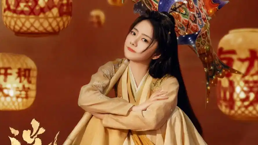 谭松韵《逍遥》剧照曝光!笑容明媚好灵动,看到男主:期待了!