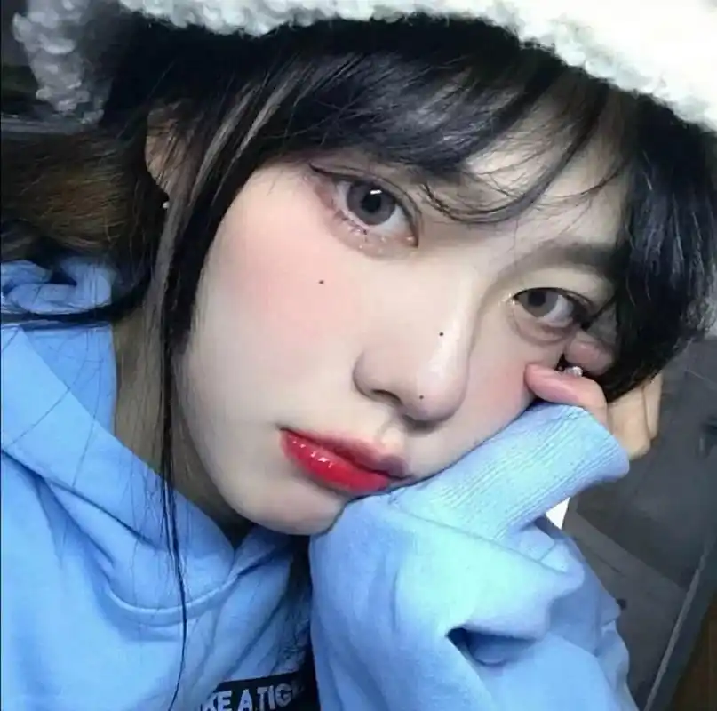 高颜值女头/绝美ins女生头像 分享一下我个人很喜欢并收藏起来的头像