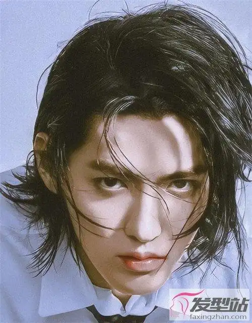 男生长发发型设计吴亦凡帅气长发示范