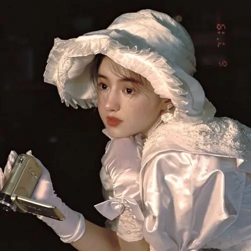 世中仙儿の女生头像〔气质〕〔高冷〕〔原宿风