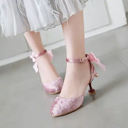 儿童中空单鞋春秋小女孩高跟鞋女童公主鞋细跟宴会走秀礼服表演鞋