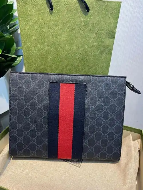 全新古驰男士手包昨天才买未使用过