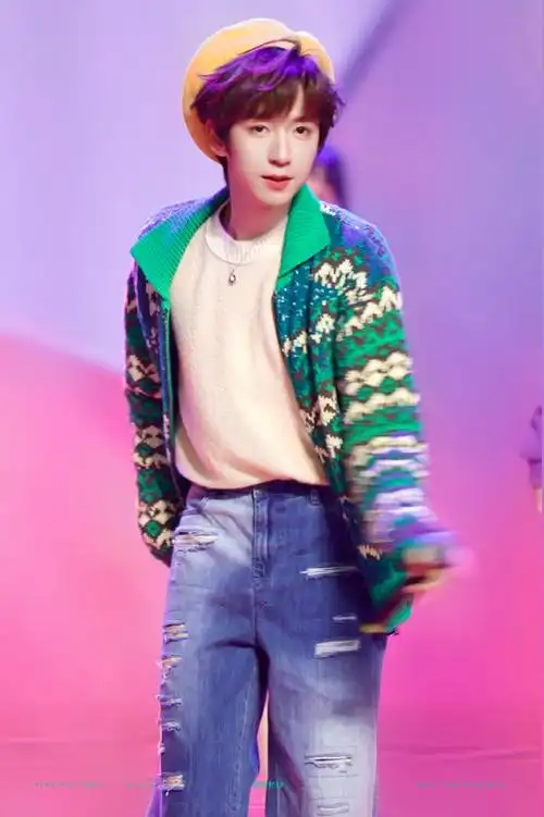 2024川渝春晚##贺峻霖 二代唯一all绿