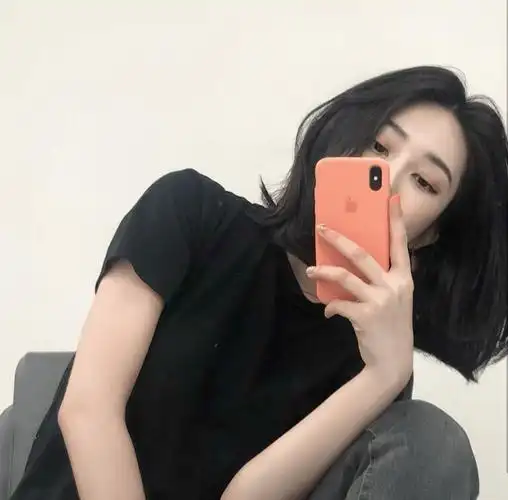 最适合自拍的发型