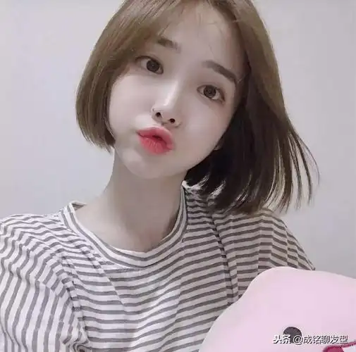 教你弄头:圆脸型的女生适合波波头这种内扣的发型吗?