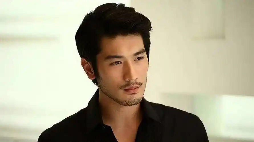 这10位男星留胡子荷尔蒙爆棚,个个魅力十足_金世佳_林雨申_白宇