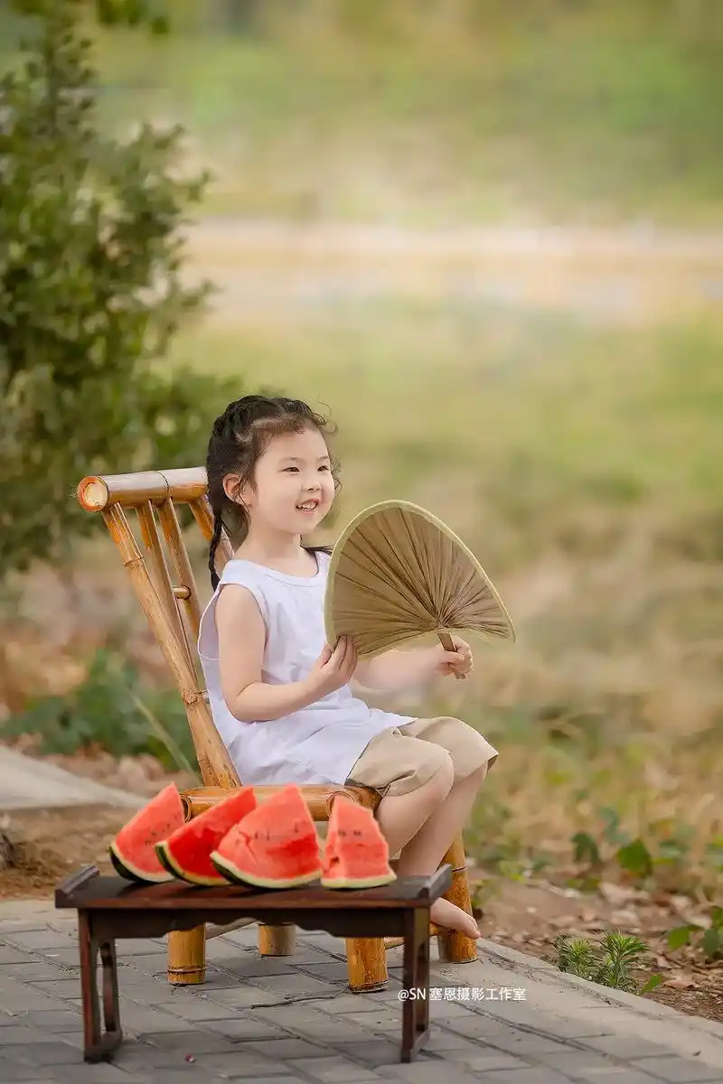 儿童外景|夏季吃西瓜咯.#摄影 #客照分享 #写真 @抖音小 - 抖音