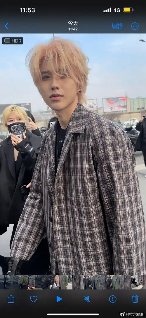 蔡徐坤米兰时装周