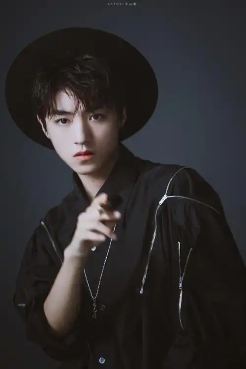 王俊凯2021一往无前