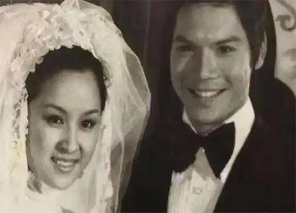 42年后再看丁佩才明白也许当年让位给陈岚或许是她最好的选择