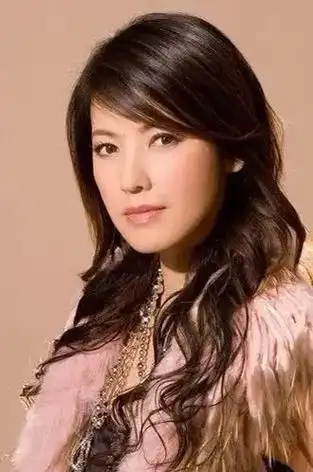 陈明真:中国台湾流行乐女歌手,演员. 1990年发行首张个人 - 抖音