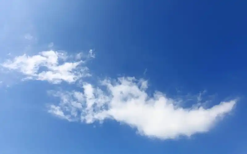 小清新蓝天白云自然风景高清桌面壁纸