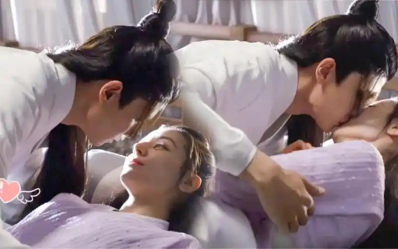 未删减版床戏流出!迪丽热巴强吻任嘉伦花絮,拍戏迪丽热巴vlog的一天