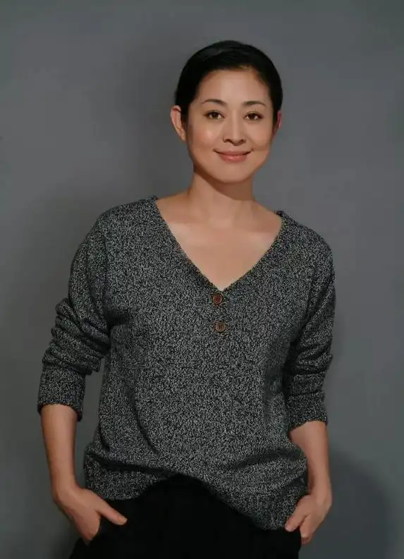 倪萍年轻时最美图片(不愧是曾经的央视一姐)(1)