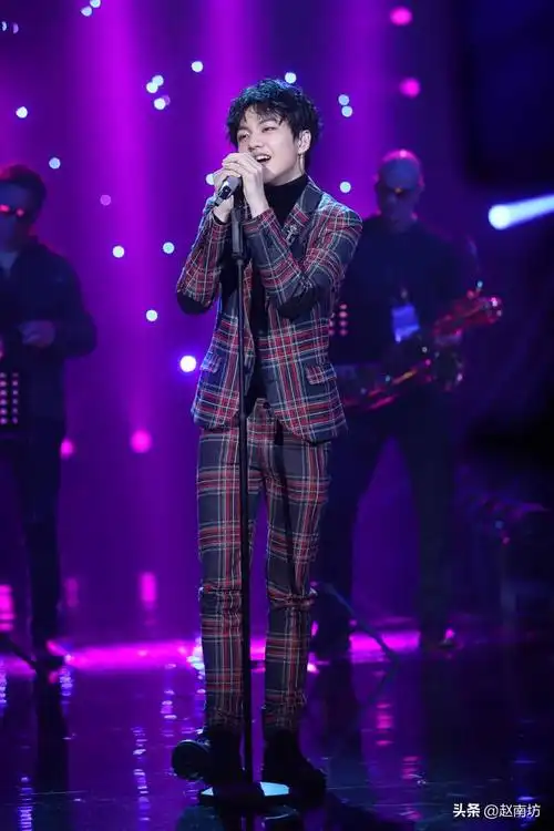 歌手钱正昊个人资料