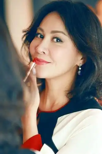 自信短句女王刘嘉玲教女人自信养成的15句霸气金句