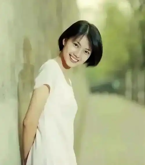 回顾高圆圆人设崩了被曝开放式婚姻后这张照片成了答案