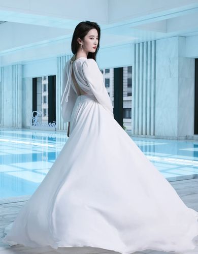 2022刘亦菲时尚气质结婚红毯走秀商演摄影白色礼服
