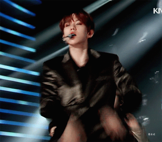 2018年12月26日 11:00   关注  明星 美男 高清 壁纸 边伯贤 评论