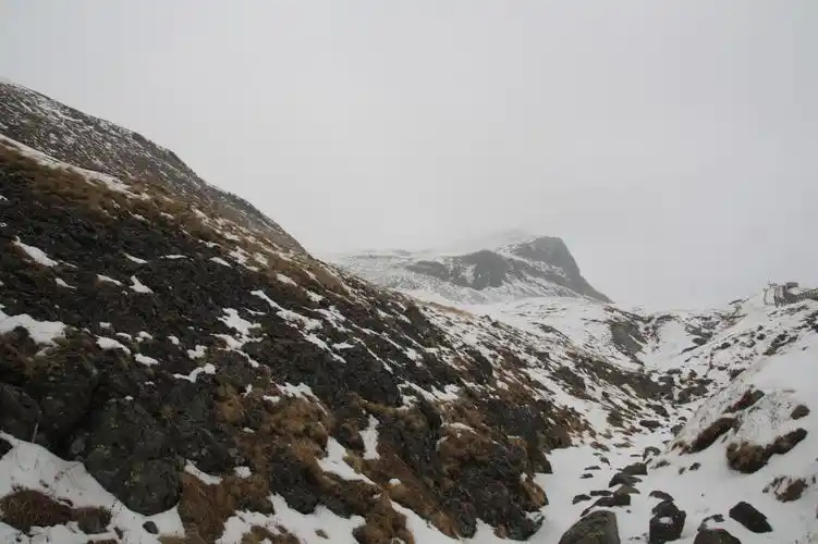 2023老虎背游玩攻略,就在快到天池的地方,栈道旁.【去哪儿攻略】