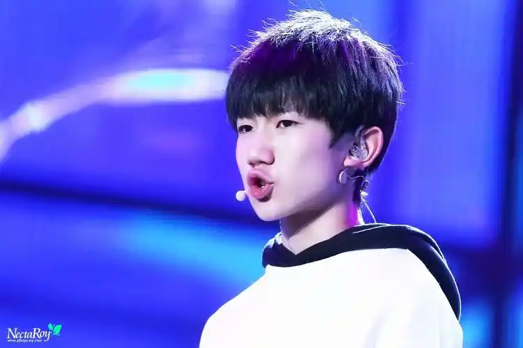 王源79 - 堆糖,美图壁纸兴趣社区