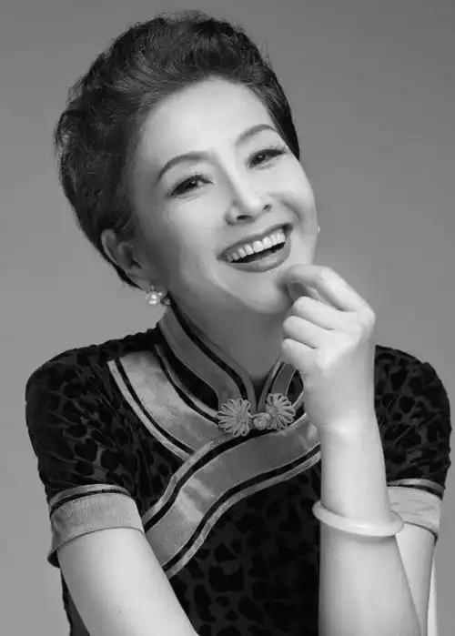 广东东莞站//第一期曹美丽旗袍仪态《进阶班》