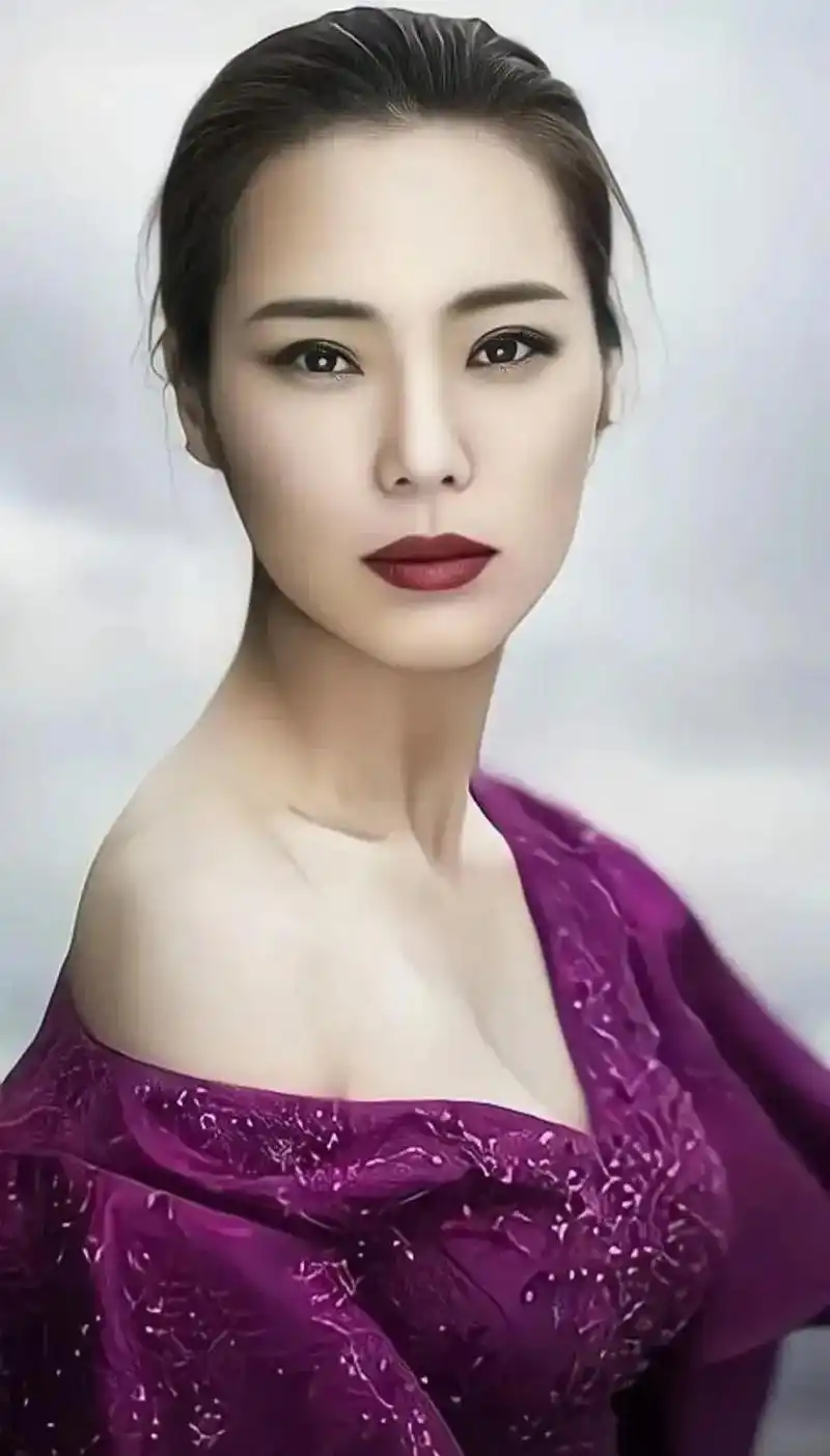 歌手云朵#新歌《唱给你的歌》 - 抖音