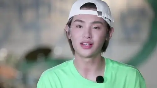 黄明昊明星资料大全-黄明昊动态_黄明昊电视剧电影-爱奇艺泡泡