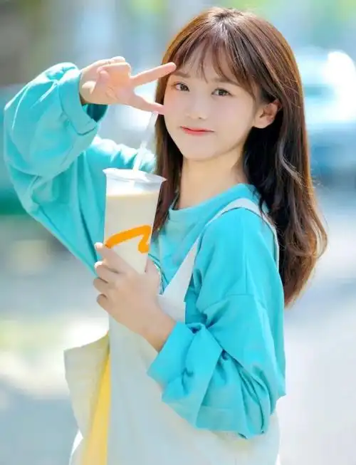 15个拍照手的摆拍姿势拍照这样拍自然不尴尬一镜美到底