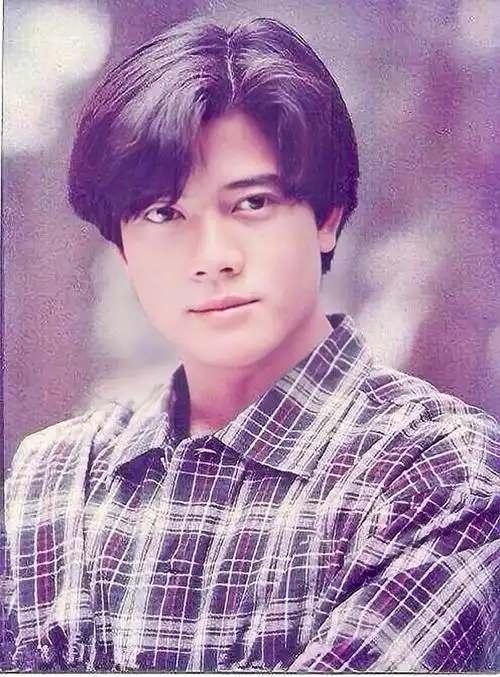 郭富城年轻时又帅发量又多,这脸放现在也顶流了