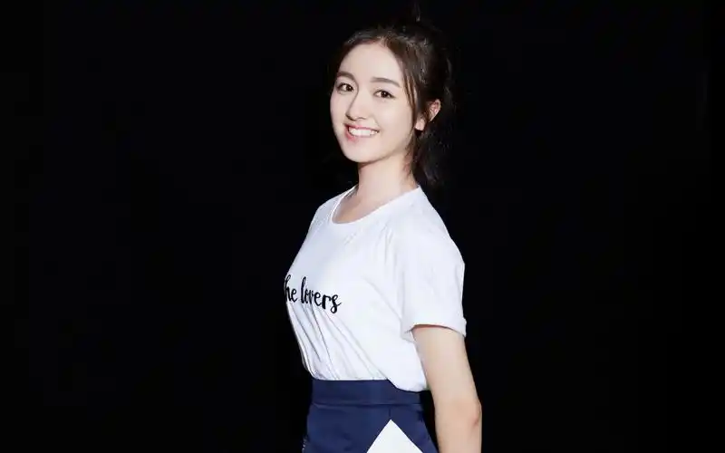 李兰迪百变时尚写真,高清图片,电脑桌面-壁纸族