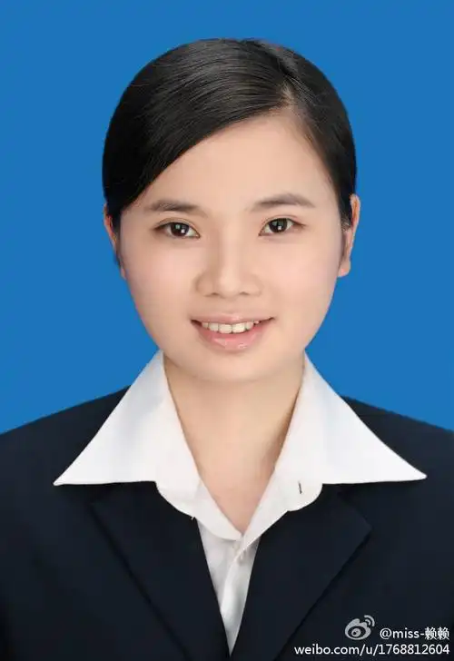 帮忙把照片ps成穿西装的,女生.