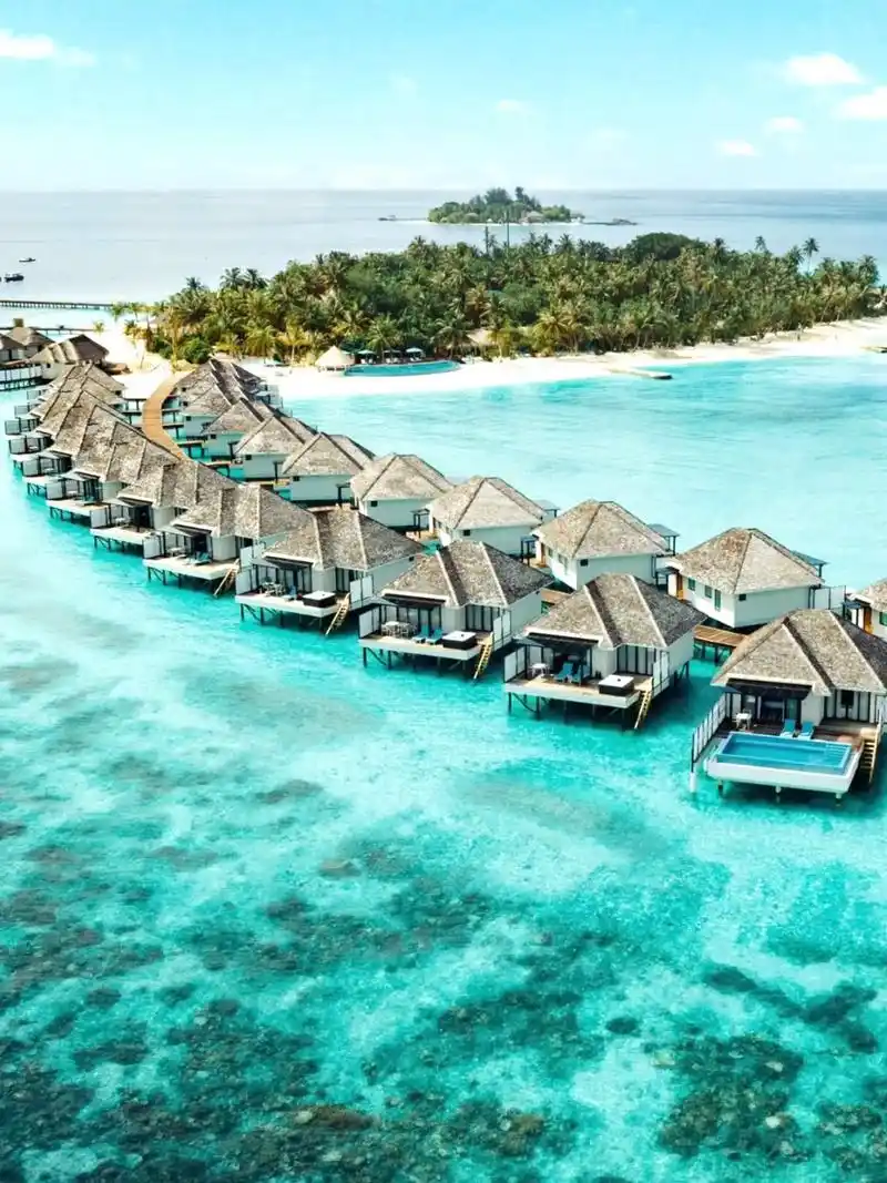 为了这几张图,我去了马尔代夫.马尔代夫一直是海岛度假天花板, - 抖音