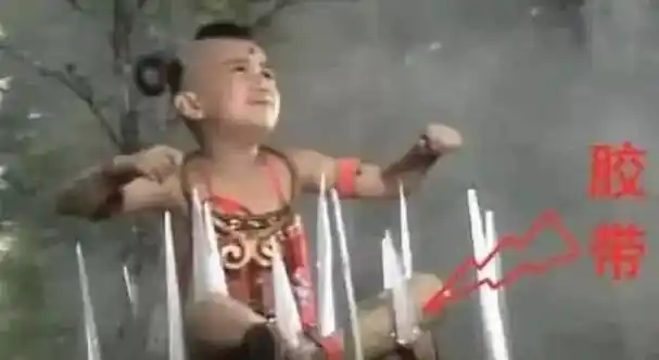 史上最欠揍的穿帮镜头,吴京的八倍镜我原谅了,赵丽颖洗澡露了啥?