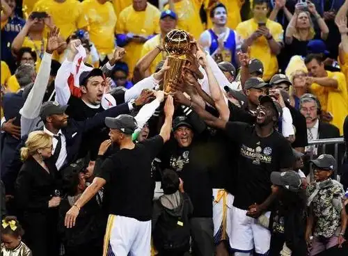 勇士队2018年夺冠没有任何幸福感觉?数据有端倪