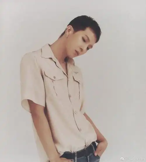 寸头韩国爱豆来自:杨枝甘露(一切以盈利为目标)2020-04-03 13:48:14